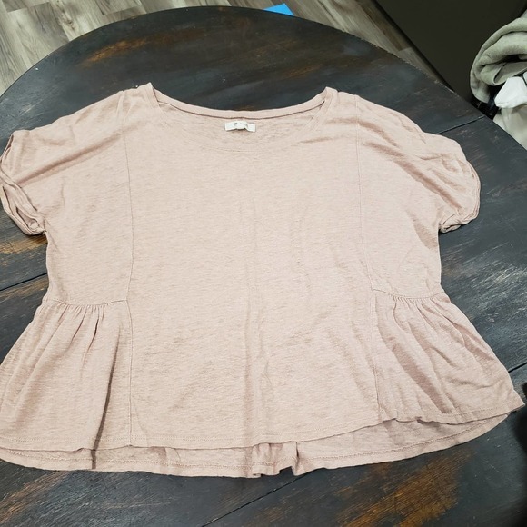 Madewell short sleeve top in rose shade with peplum in size medium - Picture 2 of 5